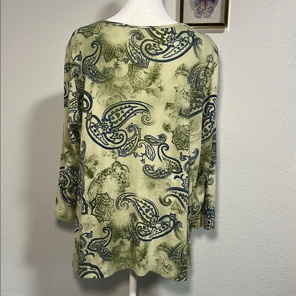 Basic Editions Green and Blue Paisley Blouse - Picture 4 of 6